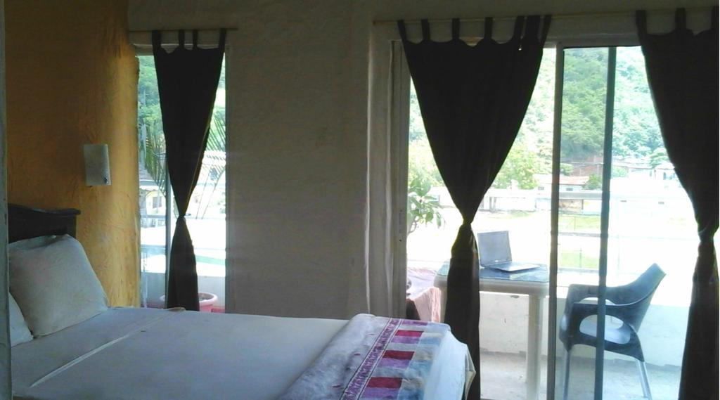 باهيا دو كاراكويز Bahia B&B الغرفة الصورة